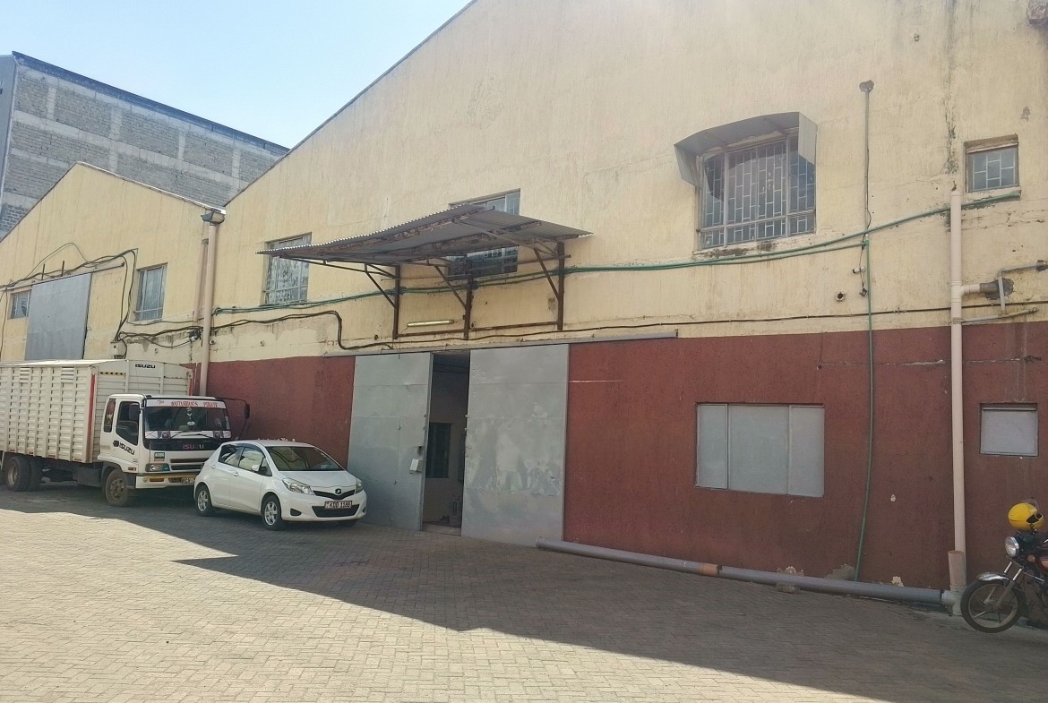 WhatsApp Image 2025-10-27 at 15.23.57 (1)