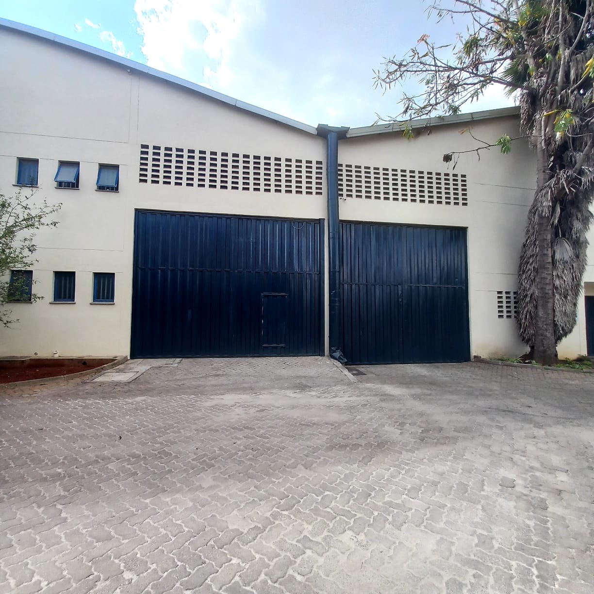 WhatsApp Image 2025-12-04 at 12.48.55